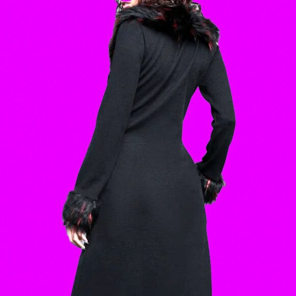 NWT 🖤❤️ Black Duster with Deep Red Faux Fur - Picture 3 of 3